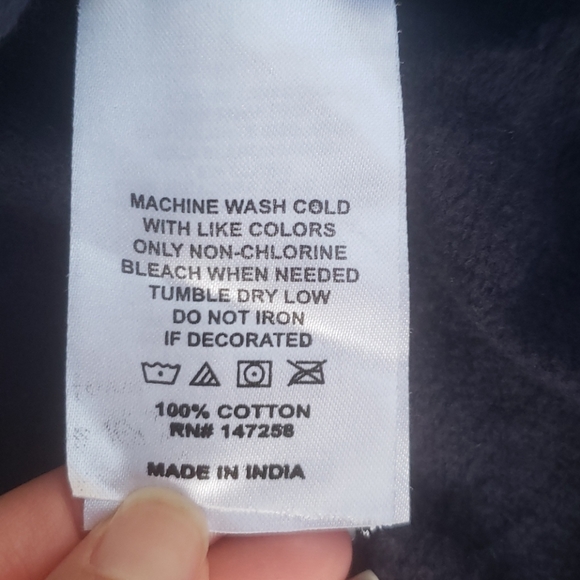 Simply Southern Navy Aqua Whale Pullover Size S - Picture 6 of 9